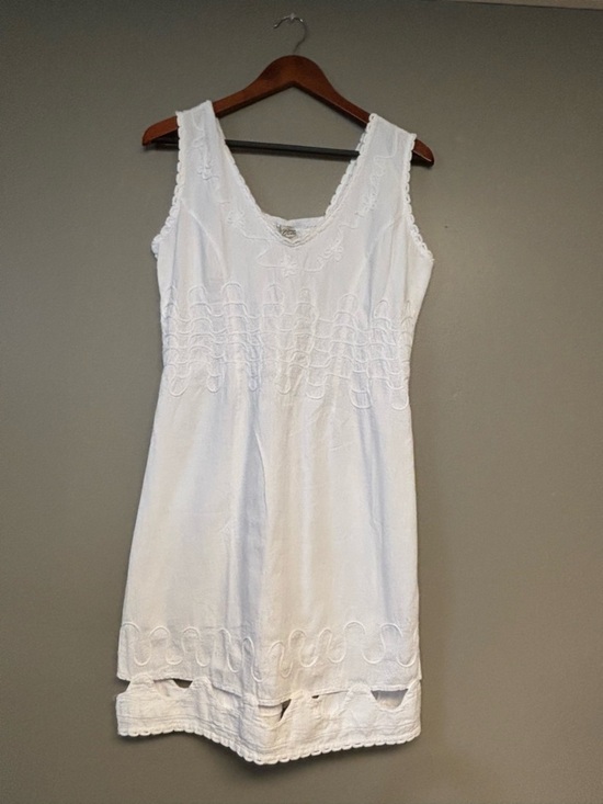 Blanco By Nature Other - White Embroidered Cotton Dress/Swimsuit Cover